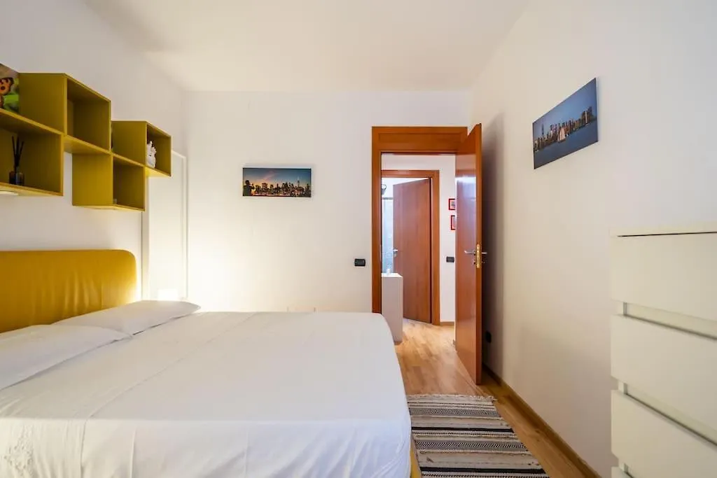Morohouse 50Mt From Teatro Massimo Apartment Palermo 0*,  Italy