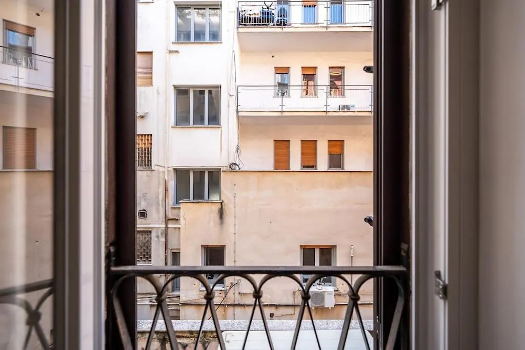 Morohouse 50Mt From Teatro Massimo Apartment Palermo Italy