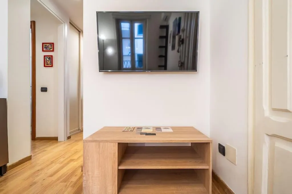 Morohouse 50Mt From Teatro Massimo Apartment Palermo Italy