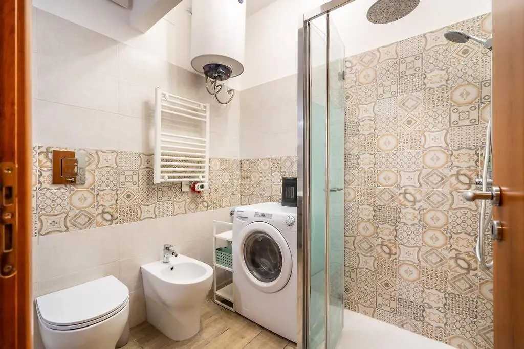 Morohouse 50Mt From Teatro Massimo Apartment Palermo Italy